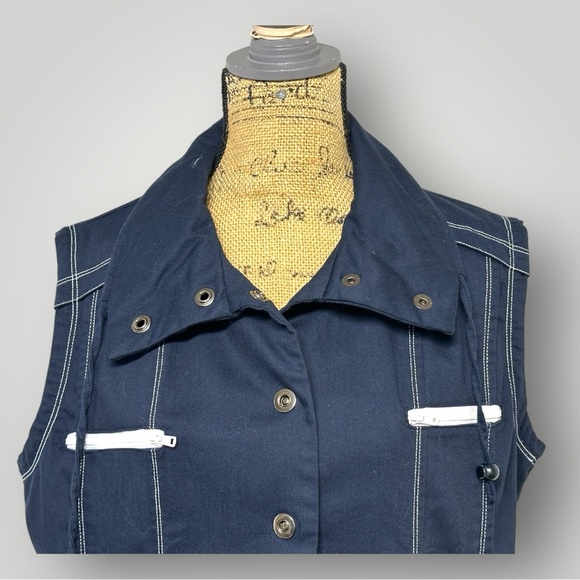 224 - Bellissima Navy Vest with White Stitching - Picture 2 of 12